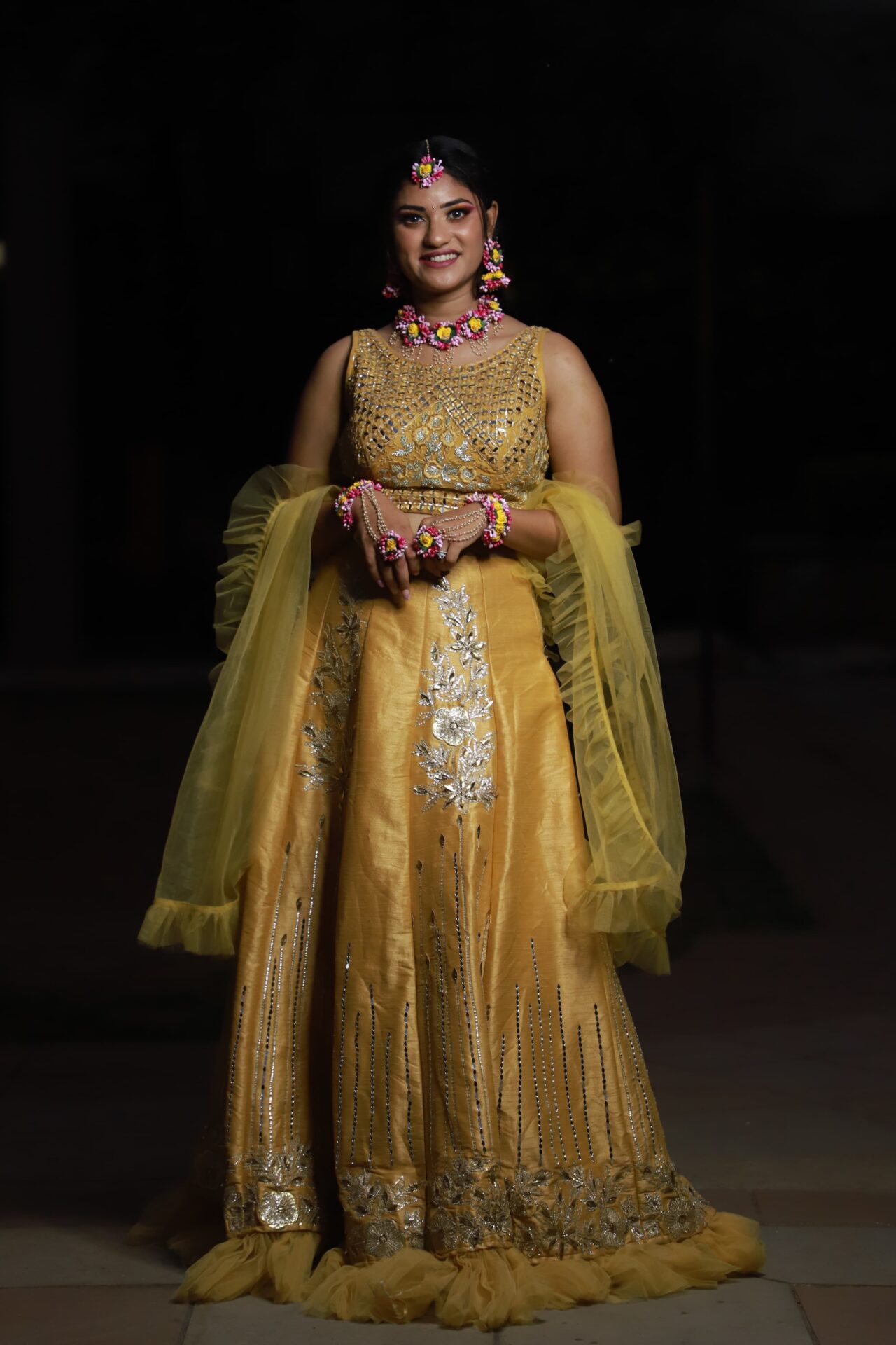Elegant Yellow Embroidered Lehenga Set Elegant Yellow Embroidered Lehenga Set