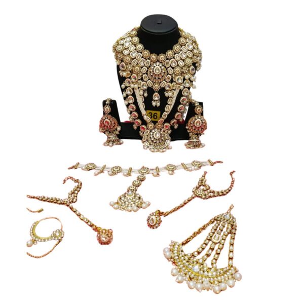 Grand Royal Kundan Bridal Jewelry Set